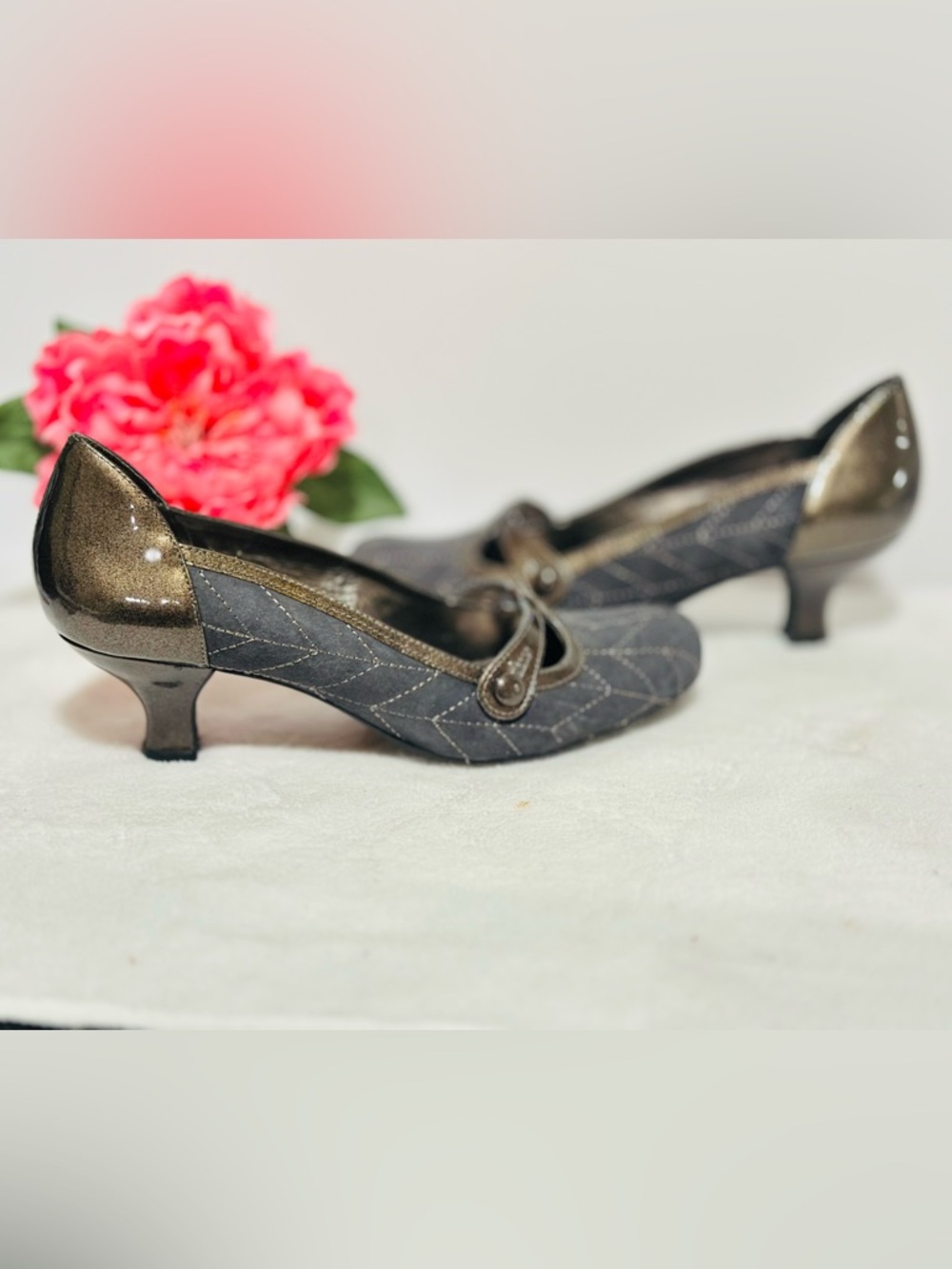 Franco Sarto Gray Quilted Mary Jane Heels with Metallic Bronze Accents